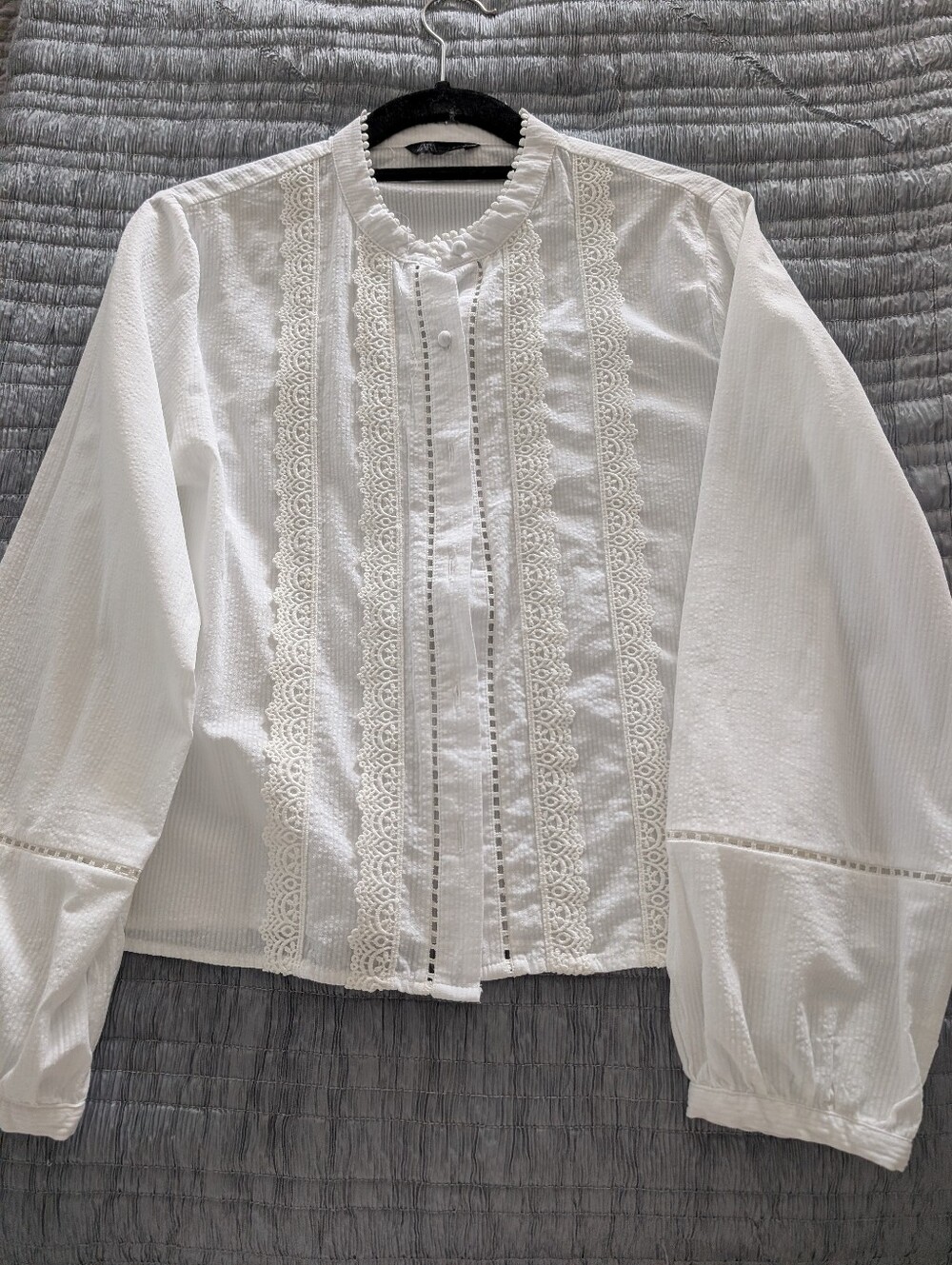Zara White Lace-Trim Button Down Blouse Size Medium